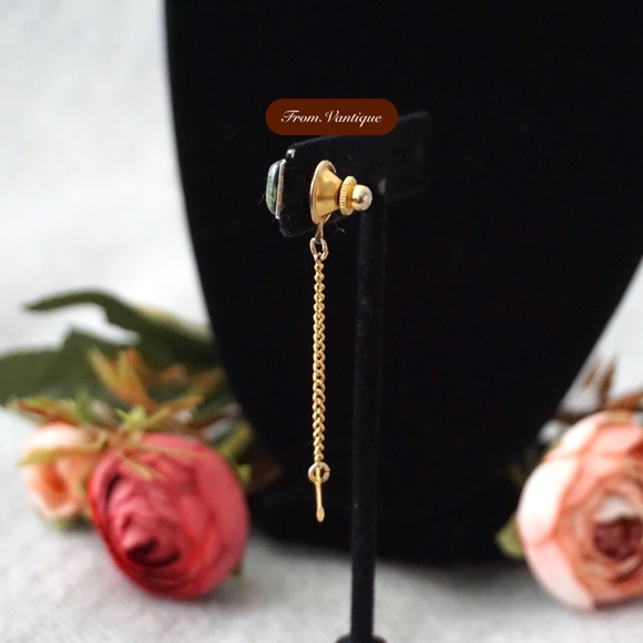 👔 VINTAGE Men Suit Square Green Gem Golden Tie Clip with Chain 🔗 - Picture 3 of 6